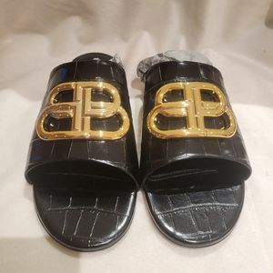 Balenciaga Oval BB Slide Sandal Size 7